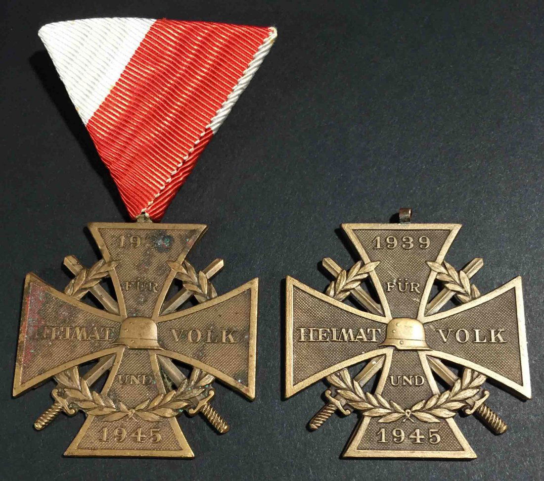 W.W II Austrian Veterans Commerative Medal x 2 (1 of 3)