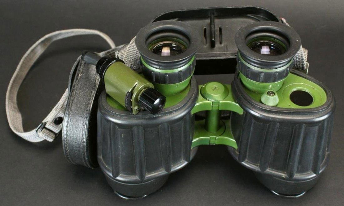 Carl Zeiss East German Army DF 7x40 Binoculars Feb 14, 2016 LOUIS J