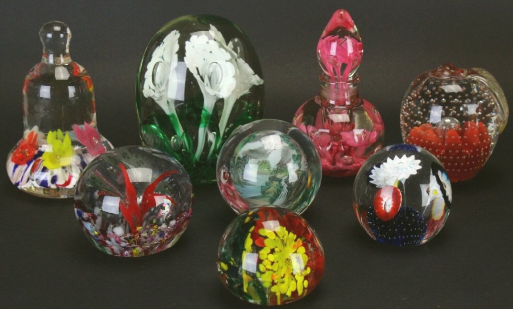 (8) Glass Paperweights, Joe St. Clair (1 of 10)