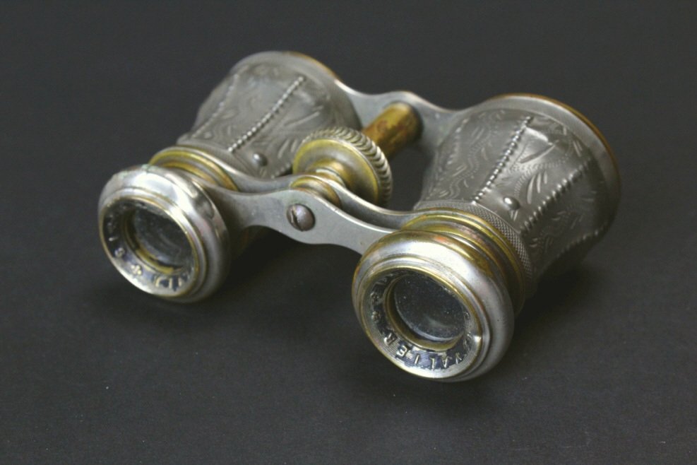 chevalier opera glasses