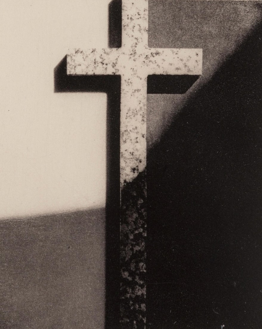 Robert Mapplethorpe, Cross IV, A Season in Hell, Limited Edition Photogravure: Photogravure on papier gravure Cartiere Enrico Magnani a la main, mounted on papier Cartiere Enrico Magnani a la main moule-presse paper, as issued. Paper Size: 11.5 x 7.75 inches; Photogravure size: