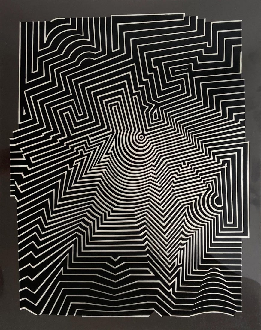 Victor Vasarely, Composition, Cinetiques, Limited Edition Heliogravure: Heliogravure on Mylar laid on 280 gm M2 gloss paper. Paper Size: 11.61 x 9.25 inches. Excellent condition. Notes: From the folio, Cinetiques, 1972. Published and printed by Editions du Griffon,