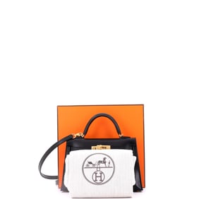 Hermes Kelly Mini II Bag Black Box Calf with Gold Hardware 20
