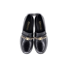 Chanel Women's CC Turnlock Chain Mocassin Loafers Leather (Black)