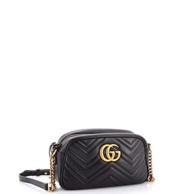 Gucci GG Marmont Shoulder Bag Matelasse Leather Small (Black)