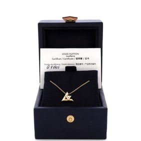 Louis Vuitton LV Volt One Pendant Necklace 18K Yellow Gold with Diamond Small