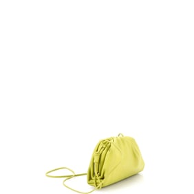 Bottega Veneta The Pouch Leather Mini Green