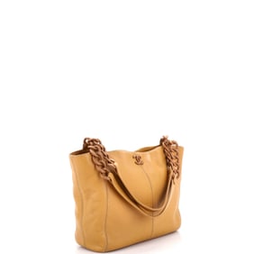 Chanel Vintage Wood Chain Tote Leather Medium Neutral