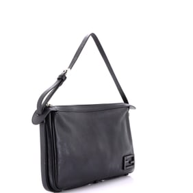 Fendi Simply Shoulder Bag Leather Medium Black