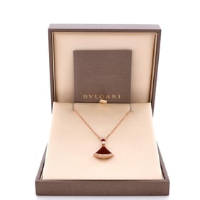 Bvlgari Divas' Dream Pendant Necklace 18K Rose Gold with Carnelian and Diamonds Large