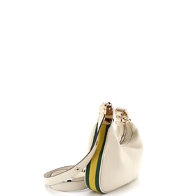 Gucci Attache Shoulder Bag Leather Small