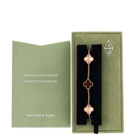Van Cleef & Arpels Vintage Alhambra 5 Motifs Bracelet Guilloche 18K Rose Gold and Carnelian