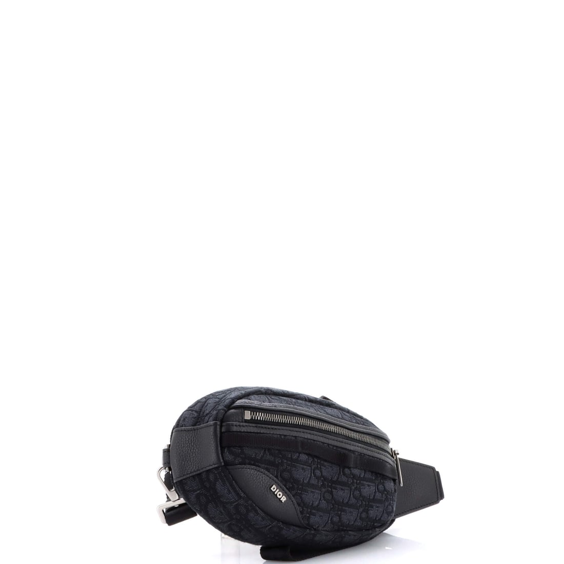 Christian Dior Christian Dior Scarab Bag Oblique Canvas and Leather: Authentic Christian Dior Christian Dior Scarab Bag Oblique Canvas and Leather. Because basics deserve better company. Approximate dimensions are 9.0 by 5.0 by 1.5 inches. Sized for real life, styled f