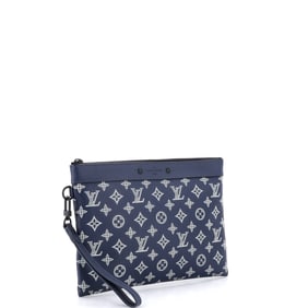 Louis Vuitton Louis Vuitton Pochette To-Go Monogram Shadow Leather