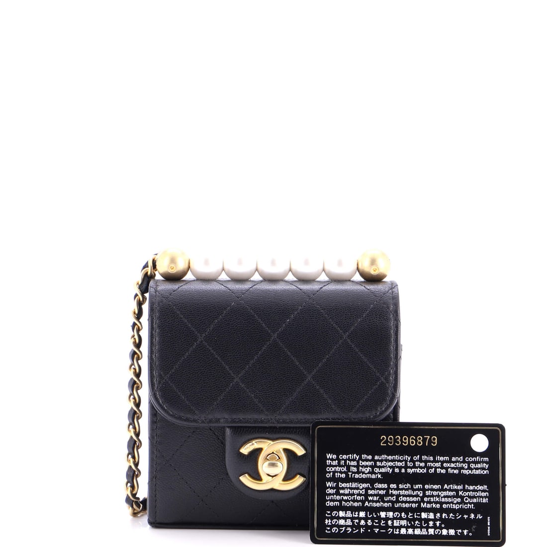 Chanel Chic Pearls Flap Clutch with Chain Quilted Goatskin Mini: Luxury meets legend in this show-stopping Chanel piece, ready for your next grand entrance. Featuring the iconic Chanel Chic Pearls Flap Clutch with Chain Quilted Goatskin Mini, its a testament to ref