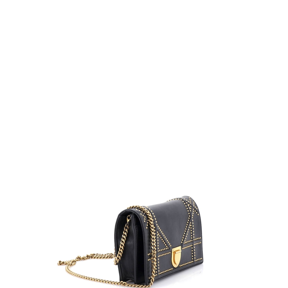 Christian Dior Diorama Wallet on Chain Studded Leather: Masterfully designed by Christian Dior, this arm candy is pure editorial gold. Featuring the iconic Christian Dior Diorama Wallet on Chain Studded Leather, its a testament to refined rebellion. The ri
