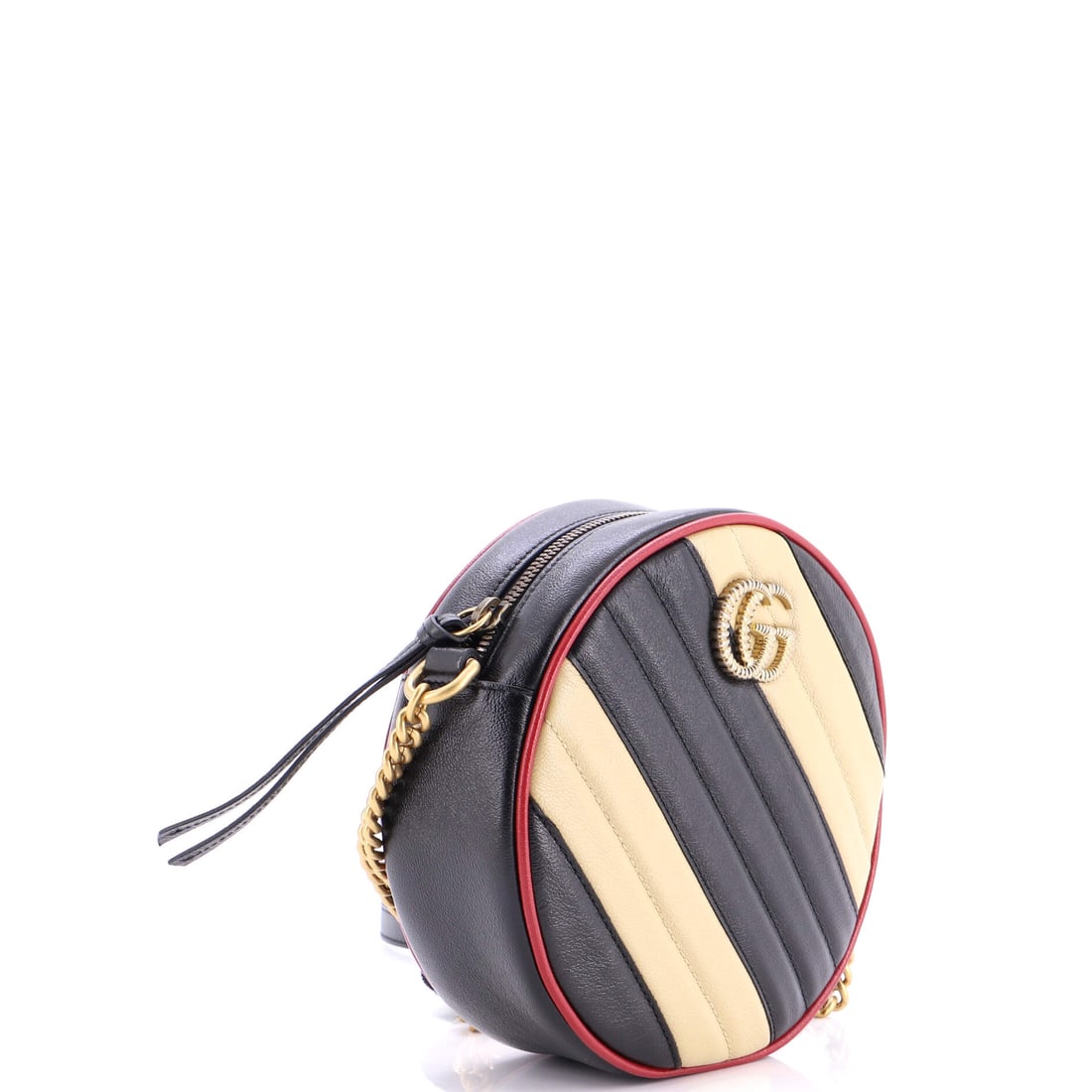 Gucci GG Marmont Round Shoulder Bag Diagonal Quilted Leather Mini: A signature silhouette from Gucci, meticulously crafted to enchant collectors and connoisseurs alike. Featuring the iconic Gucci GG Marmont Round Shoulder Bag Diagonal Quilted Leather Mini, its a test