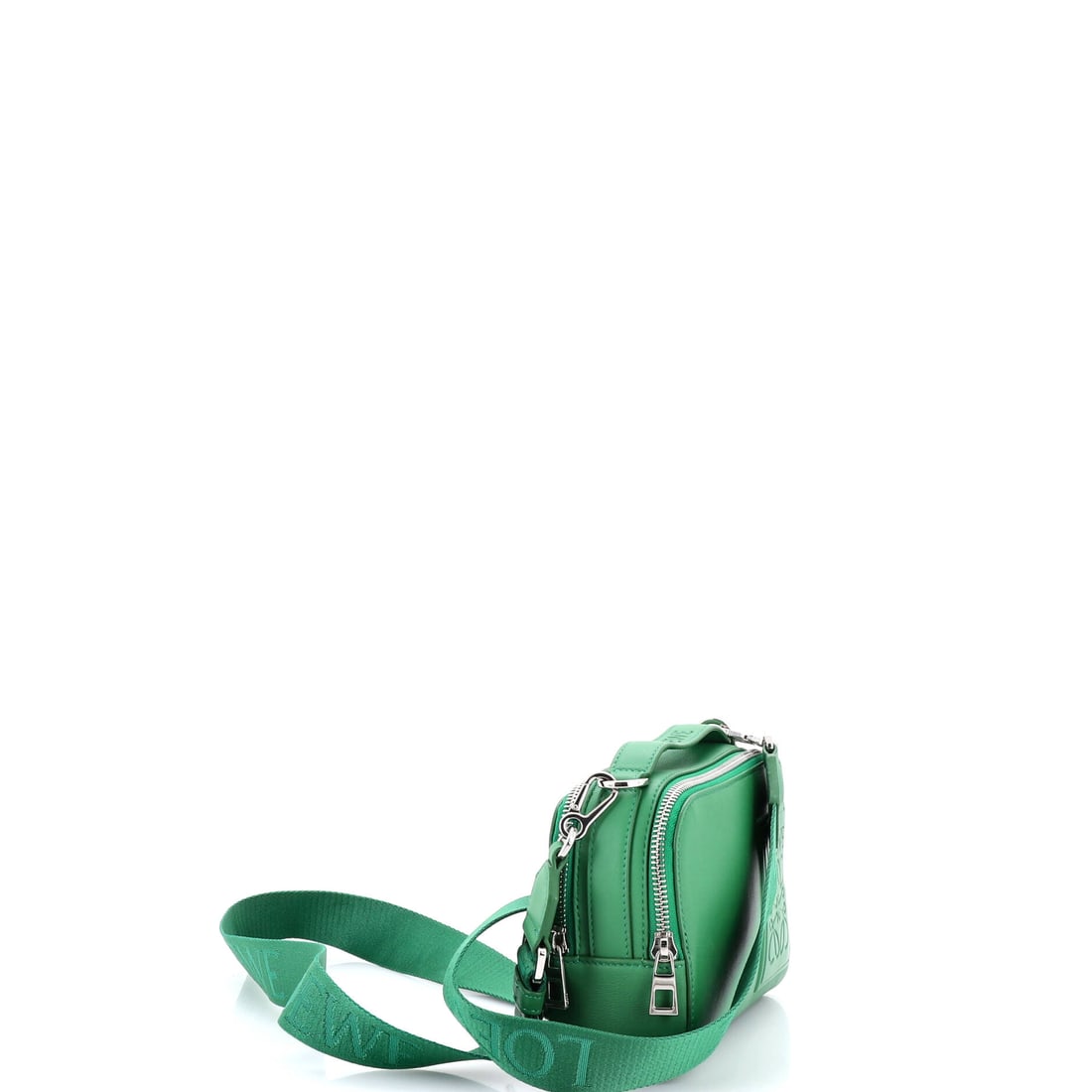 Loewe Camera Crossbody Bag Leather Mini: From the ateliers of Loewe, this is no ordinary handbag it's a marvel. Featuring the iconic Loewe Camera Crossbody Bag Leather Mini, its a testament to refined rebellion. The rich green palette evokes
