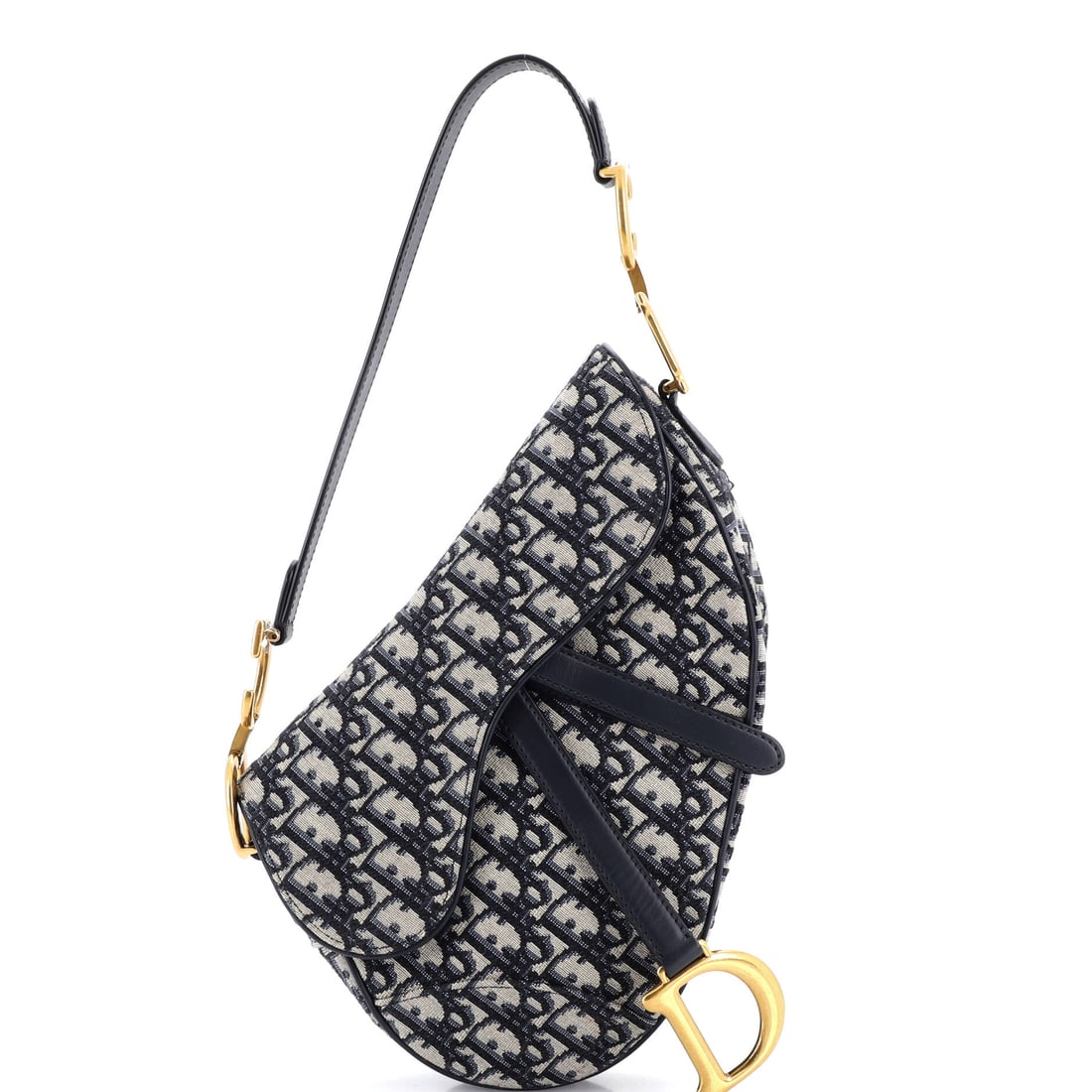 Christian Dior Saddle Handbag: There are handbags, and then there is the Christian Dior Saddle Handbag carries itself with the kind of poise that never asks for permission. A quiet flex, impeccably executed.