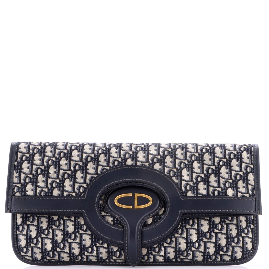 Christian Dior Fold Over Clutch: There are handbags, and then there is the Christian Dior Fold Over Clutch proves that refinement and personality are not mutually exclusive. It does not chase attention; it collects it.