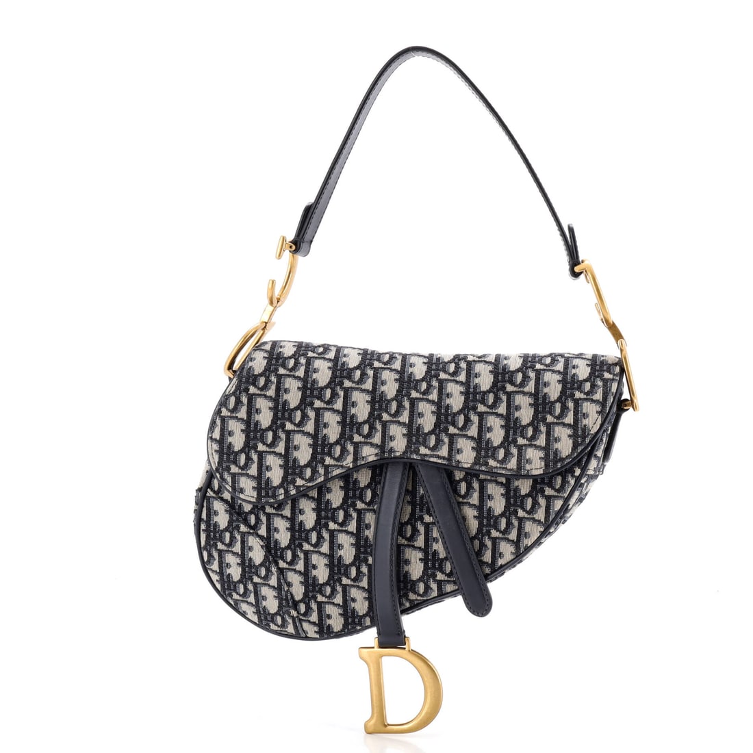 Christian Dior Saddle Handbag: Christian Dior Saddle Handbag is not here to be ordinary. It has that rare ability to feel timeless and entirely current at once. Equal parts classic and cleverly self-aware.