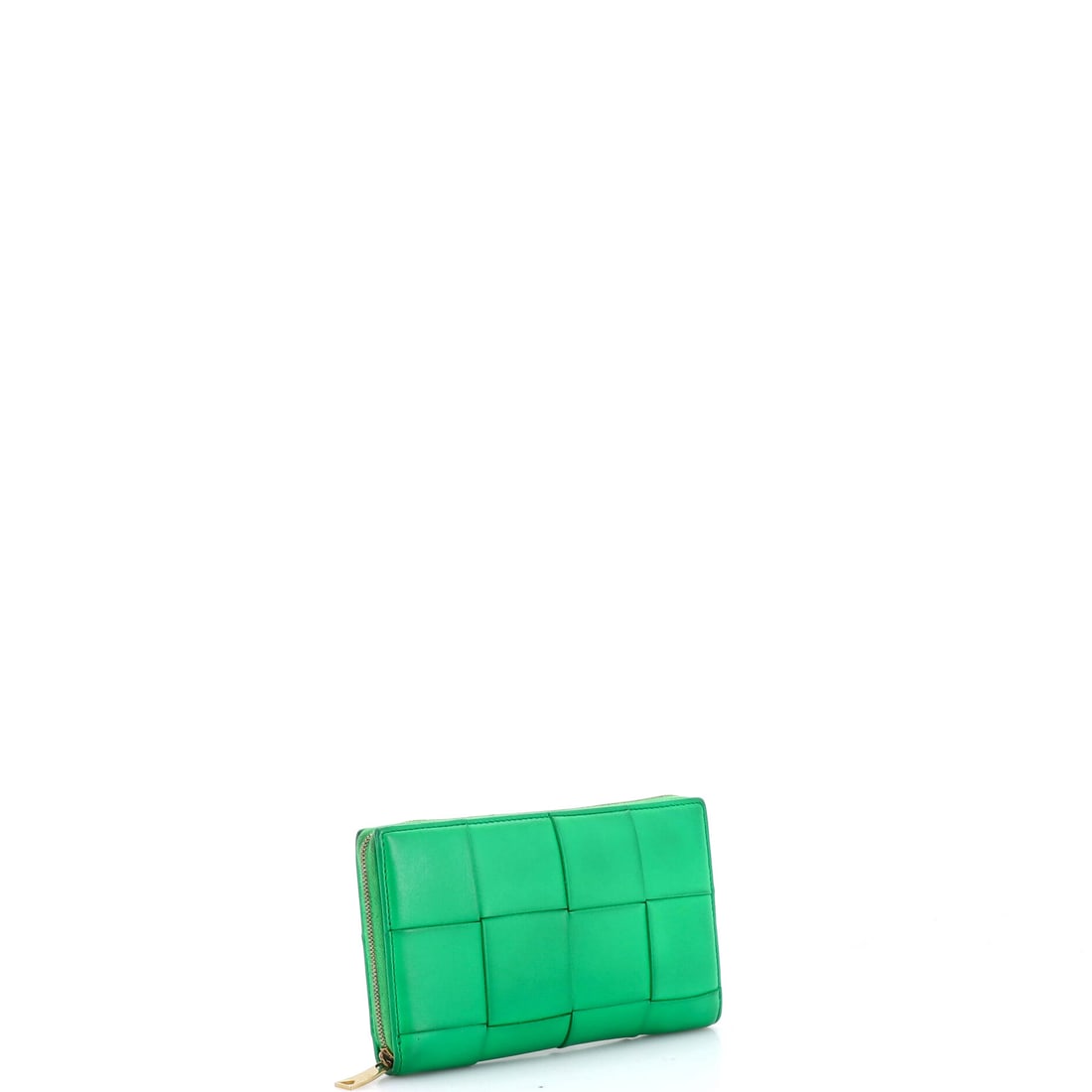 Bottega Veneta Cassette Zip Around Wallet Maxi Intrecciato Leather Long: Lot 22 is the finishing touch that pulls everything together. Offered here as Bottega Veneta Bottega Veneta Cassette Zip Around Wallet Maxi Intrecciato Leather Long, finished in Green; approx. 7.5 W x