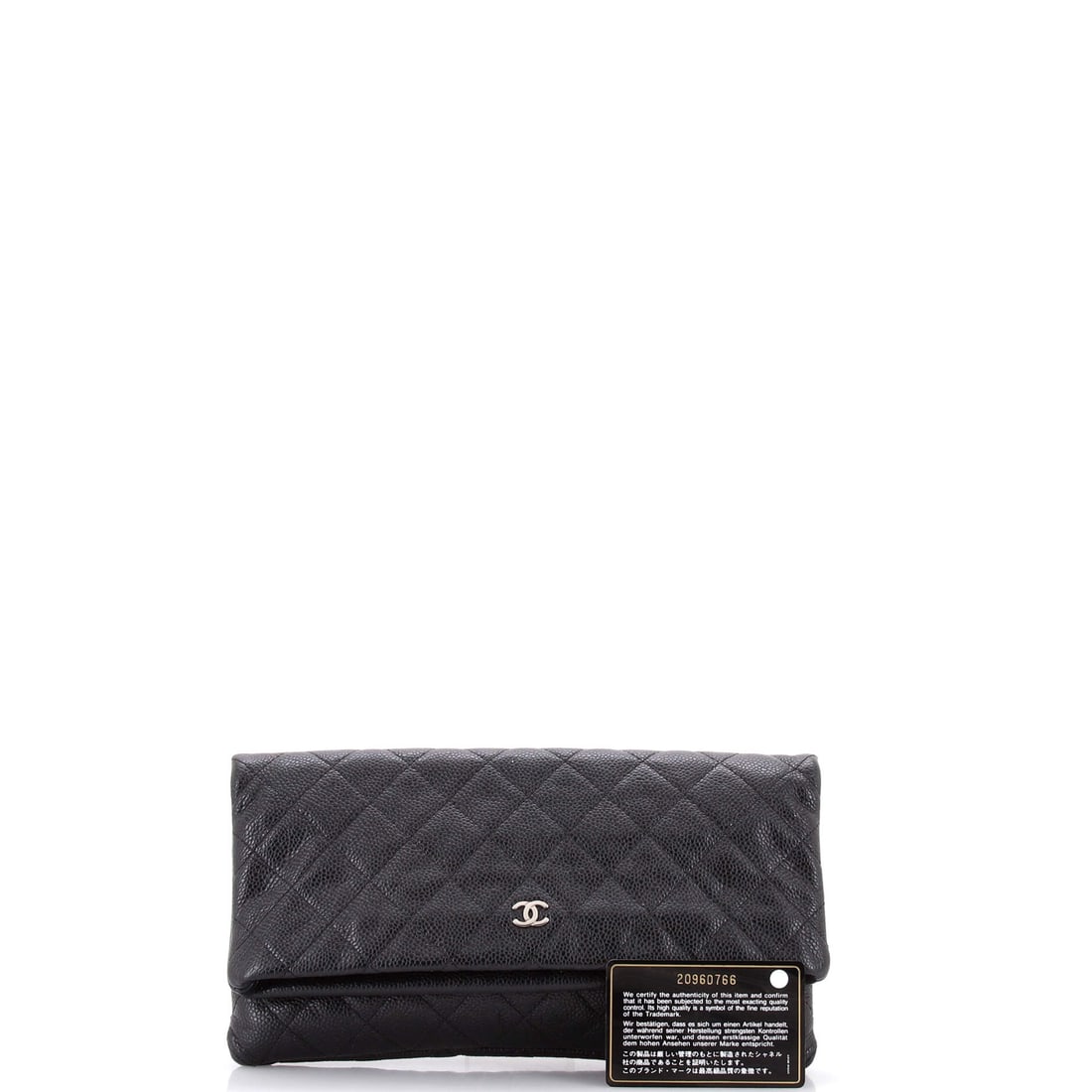 Chanel Beauty CC Clutch Quilted Caviar (1 of 6)