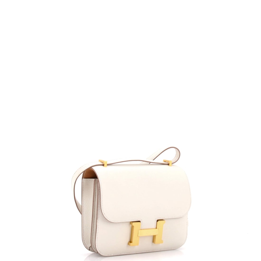 Hermes Constance NM Bag Verso Chevre Mysore 18: Lot 446 puts Hermes craftsmanship front and center. Offered here as Hermes Hermes Constance NM Bag Verso Chevre Mysore 18, finished in Neutral; approx. 7.0 W x 6.0 H; 2.0 D. Think of it as Hermes in o