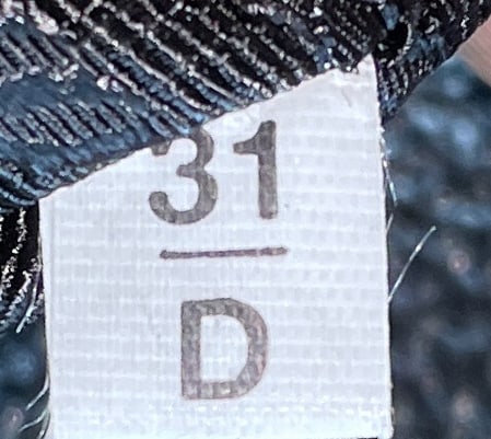 Prada Logo Strap Hobo Leather Medium - 6