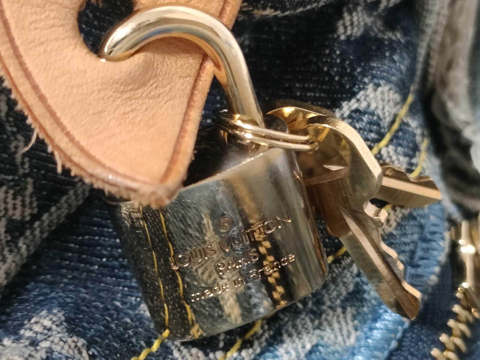 Louis Vuitton Speedy 30, Monogram Denim Patchwork - 17