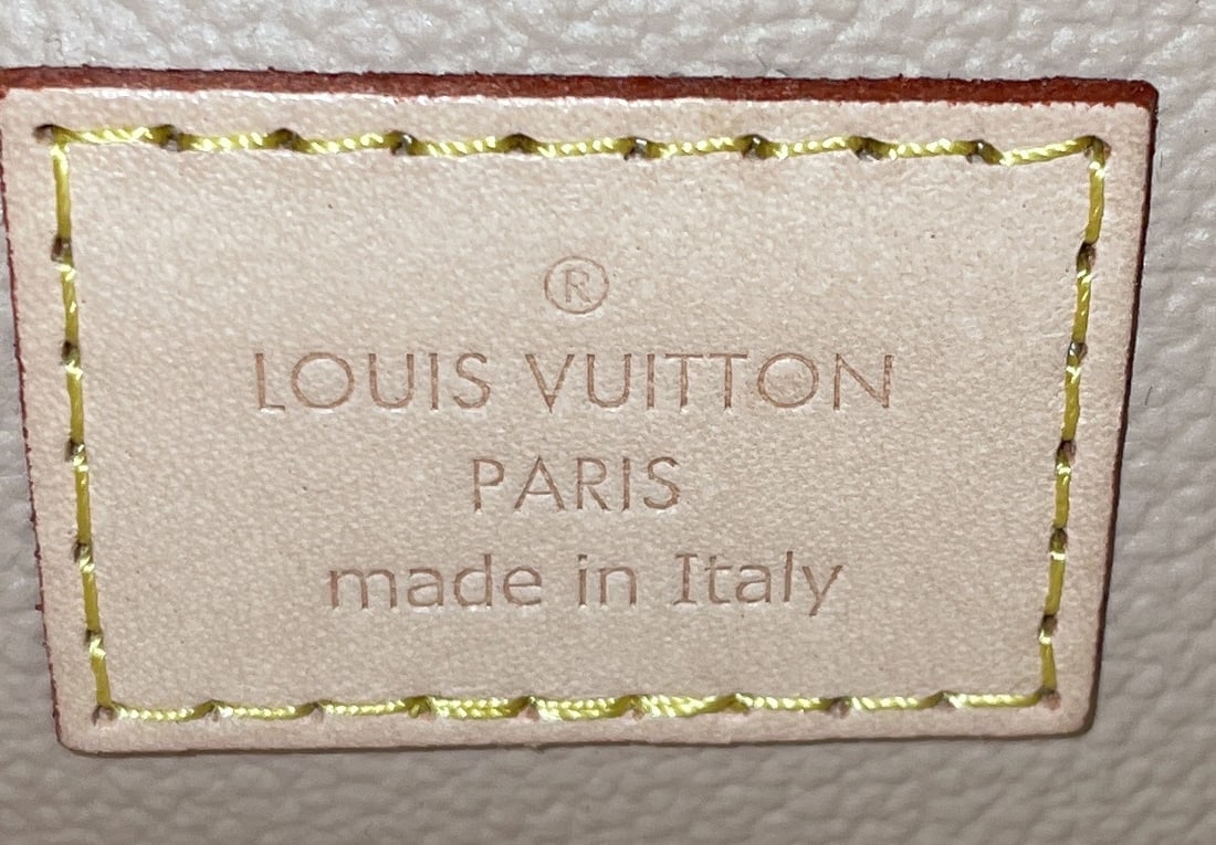 Louis Vuitton Nice Vanity Case Monogram Canvas Mini - 7