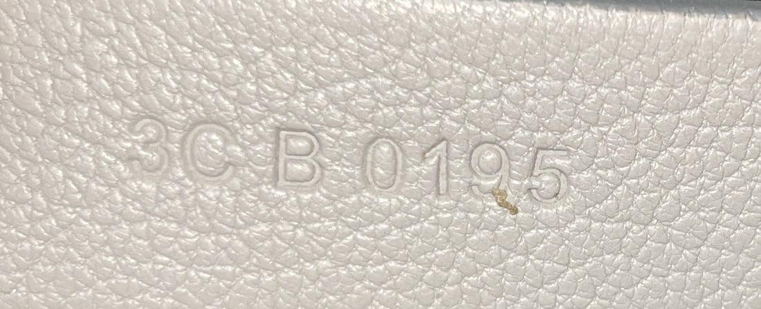 Givenchy Antigona Bag Leather Mini - 6