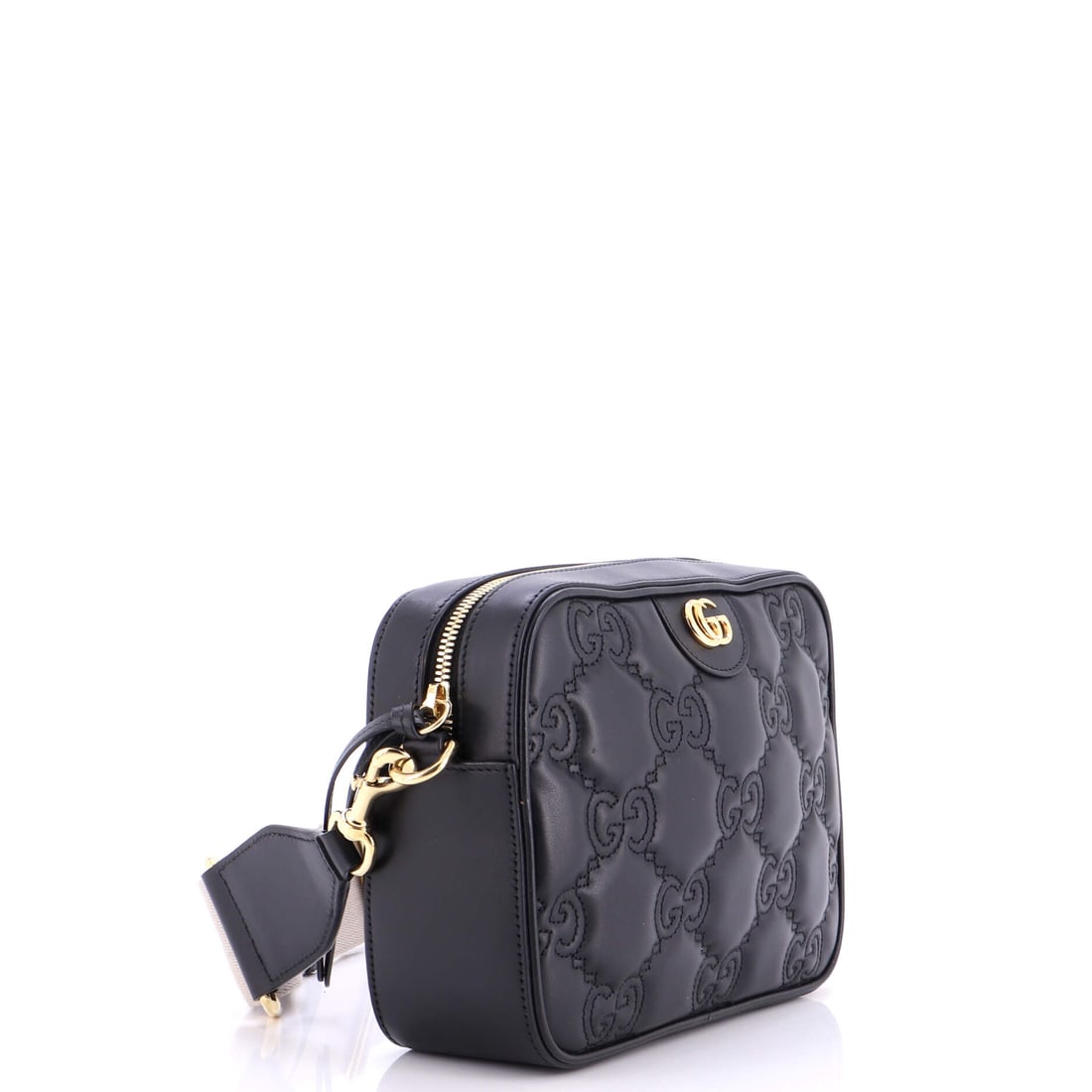 Gucci Zip Camera Bag GG Matelasse Leather Small: Smart money goes where style and substance overlap. In Black Leather, this Zip Camera Bag GG Matelasse transitions seamlessly from boardroom to bar. Presented in the Small size, leather construction,
