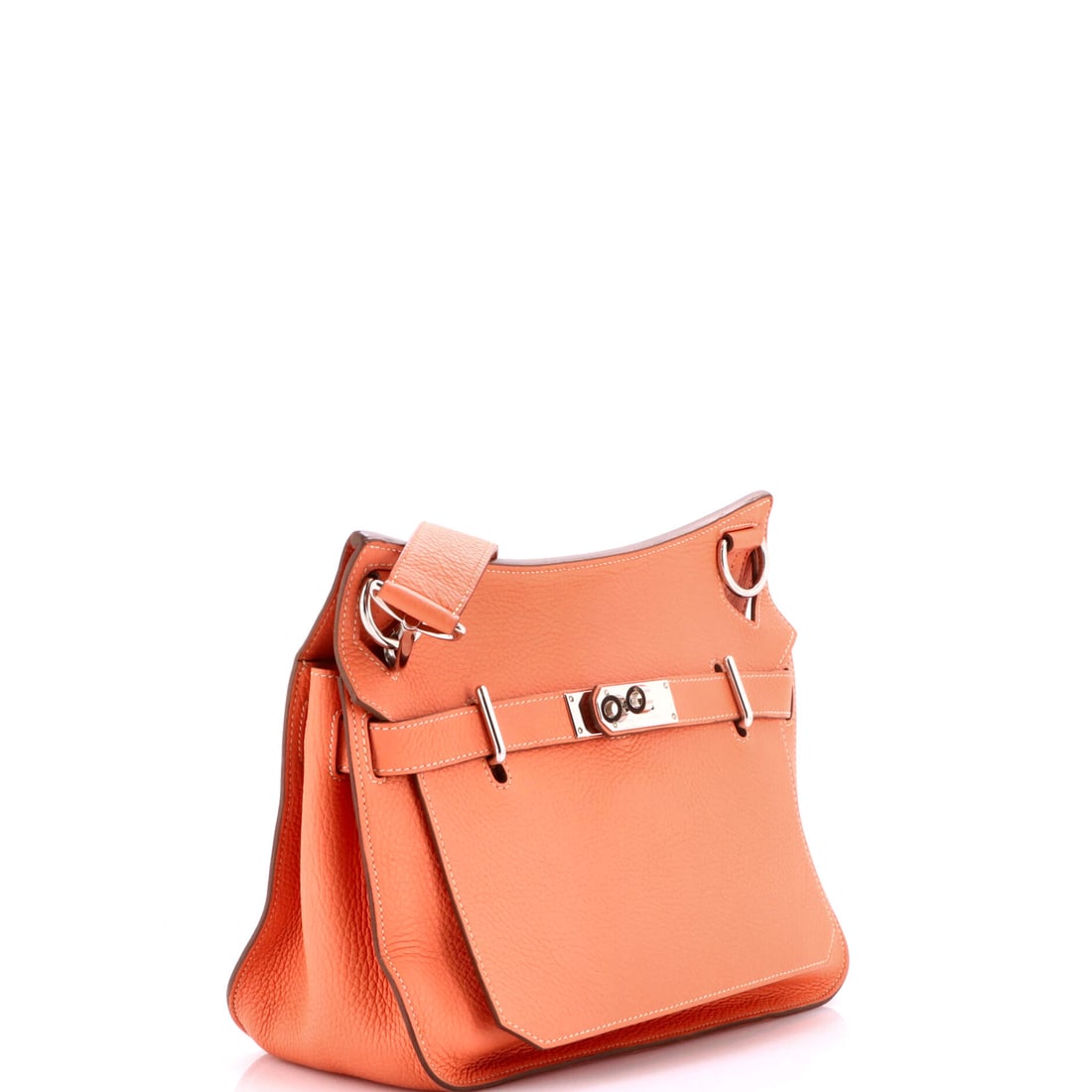 Hermes Jypsiere Bag Clemence 31: Not everything from the maison becomes a classic; this one did. Rendered in premium materials, this Hermes silhouette has anchored collections and turned heads since its debut. Presented in a pink col