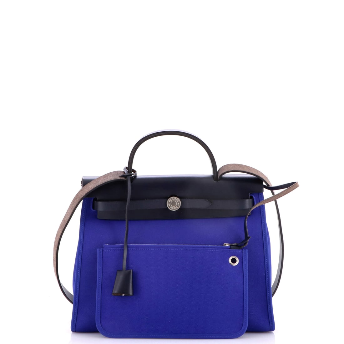 Hermes Herbag Zip Leather and Toile 31: Certain creations transcend their era to become permanent fixtures. The Hermes Herbag Zip and Toile 31 represents a chapter in the house's ongoing dialogue between form and function. Presented in leat