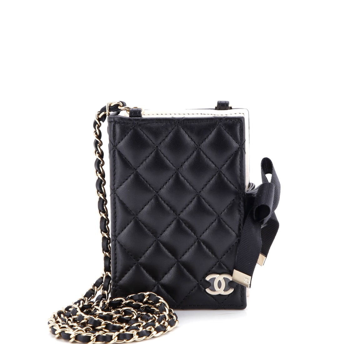 Chanel CC Book Card Holder with Chain: Years of Chanel's mastery converge in this refined Quilted Lambskin handbag. The Quilted Lambskin silhouette is rendered in supple precious leather, with iconic hardware and pristine construction. Des