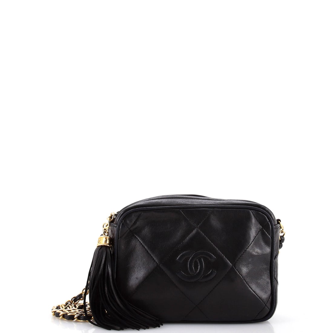 Chanel Vintage Diamond CC Camera Bag: Witness the power of Chanel unrestrained. chevron-quilted leather so divine, signature clasps and refined detailing so perfectthis is Chanel asserting dominance. Unforgettable. Unapologetic. Utterly C
