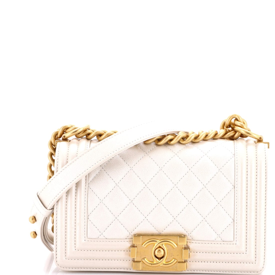 Chanel Boy Flap Bag Small: Steeped in the history of its maison, the Chanel Boy Flap Bag Small reflects the kind of craftsmanship that needs no introduction. A piece that transitions from the Carlyle to the Concorde without adj