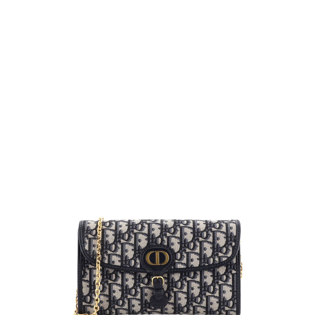 Christian Dior Bobby Pouch with Chain Oblique Canvas East West: Born of a legacy that stretches back through the archives of Christian Dior, this Oblique Canvas Bobby Pouch with Chain speaks to a tradition kept vivid by excellence. Presented in size East West, ren