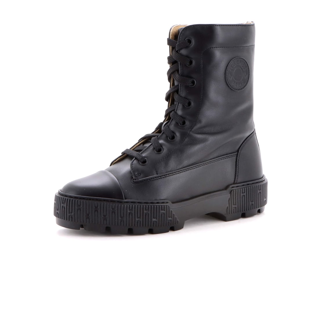 Hermes Women's Fresh Ankle Boots Leather (US(W) 6.5 | IT 36.5): The Hermes Women's Fresh Ankle Boots in Leather carries the model's wardrobe role into a leather finish. Few materials carry the model's intent as confidently as leather does at this scale. A shoe tha