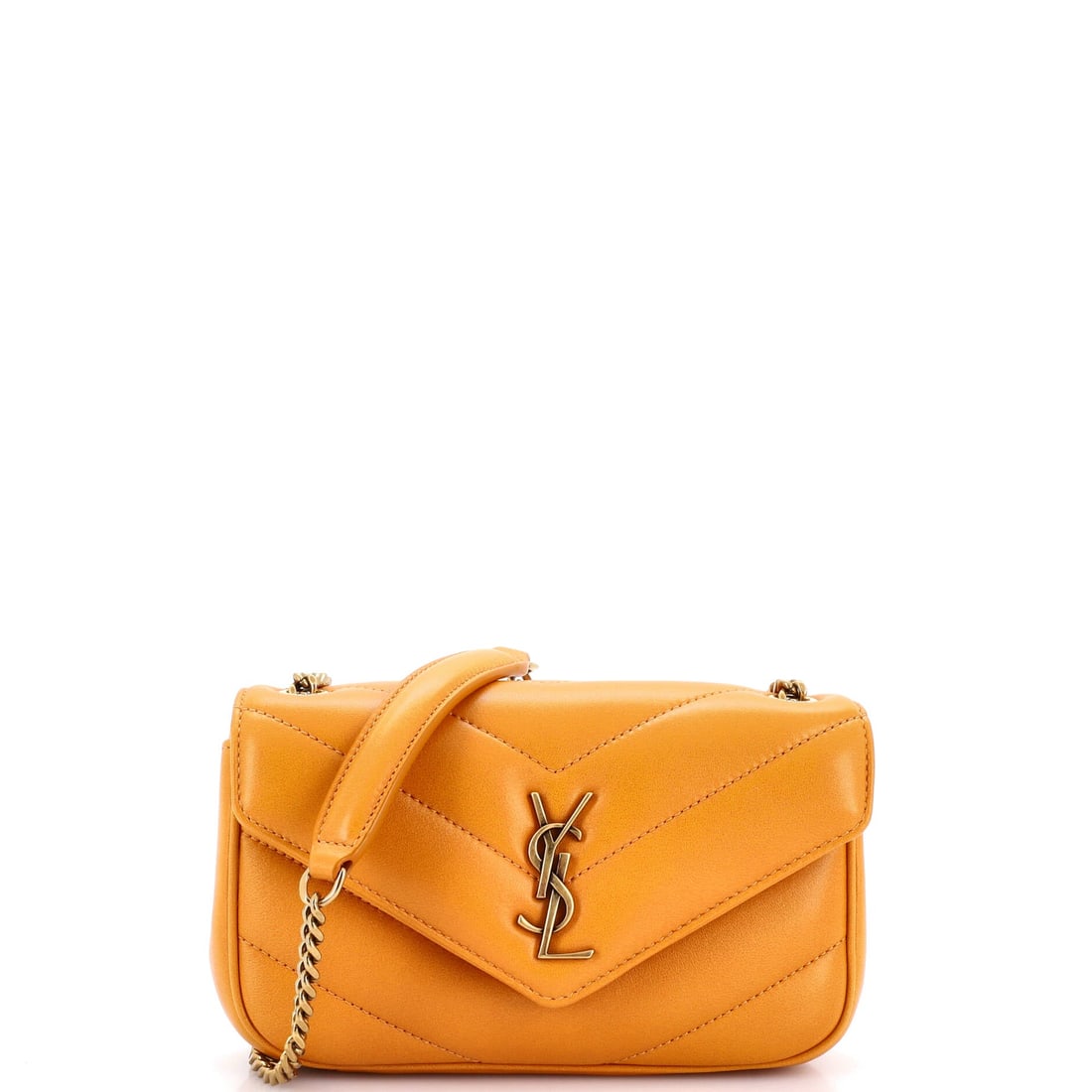 Saint Laurent Loulou NM Shoulder Bag Matelasse Chevron Leather (Mini): The Saint Laurent Loulou NM Shoulder Bag in Matelasse Chevron Leather carries its proportion with the kind of quiet confidence the model has built its reputation on, in size Mini. Matelasse is the qui