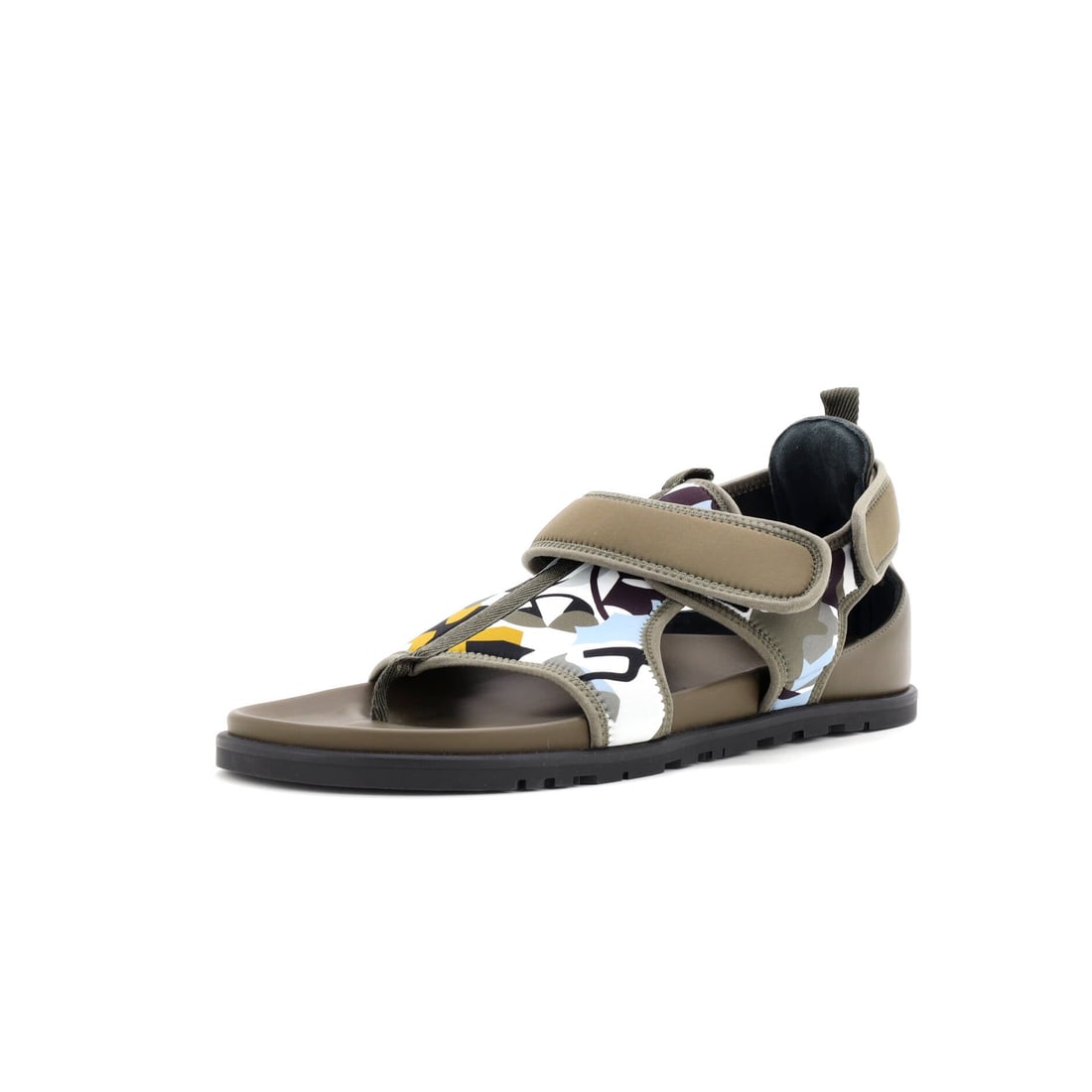 Hermes Men's Giorno Sandals Neoprene and Leather (US(M) 10 | IT 43): The Hermes Men's Giorno Sandals in Neoprene and Leather translates the model into its most photographed configuration in size US(M) 10 | IT 43. The neoprene and leather upper takes light cleanly witho