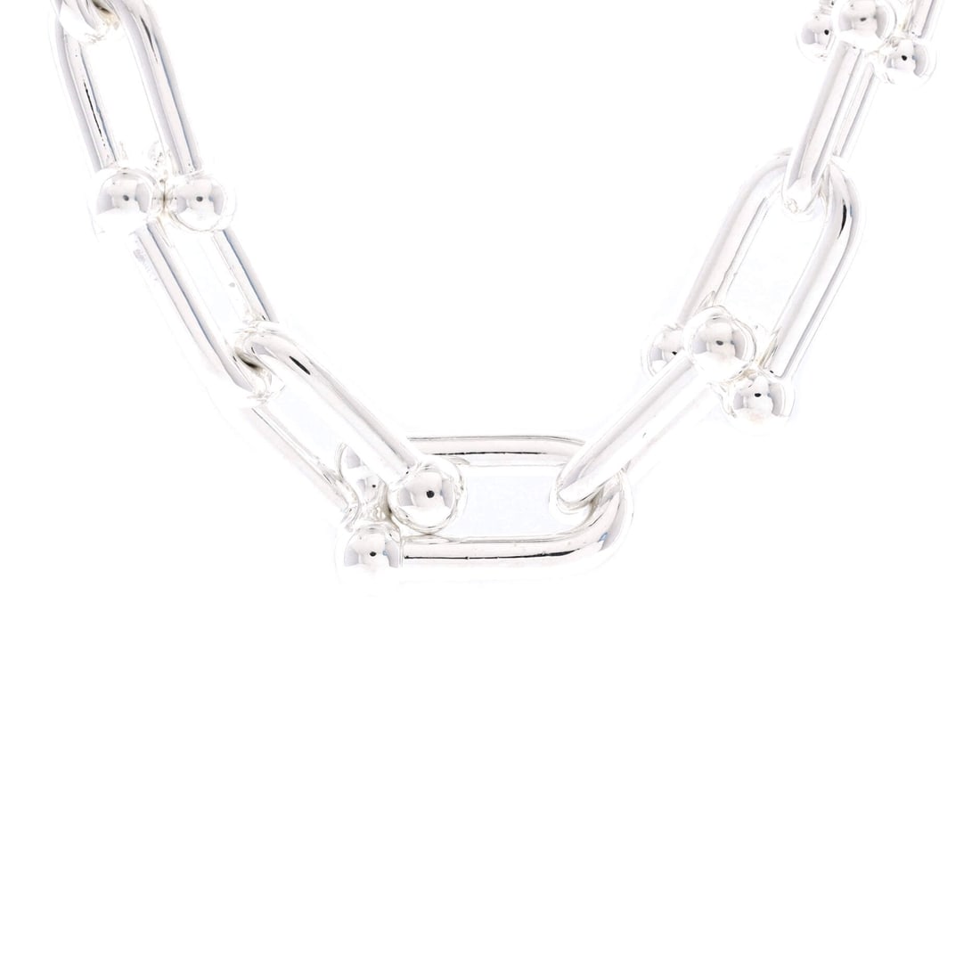 Tiffany & Co. HardWear Graduated Link Necklace Sterling Silver (Length 18 in): The Tiffany & Co. HardWear Graduated Link Necklace in Sterling Silver carries the model's signature with the calm of a piece designed to be worn rather than displayed. The metalwork sits as cleanly ag
