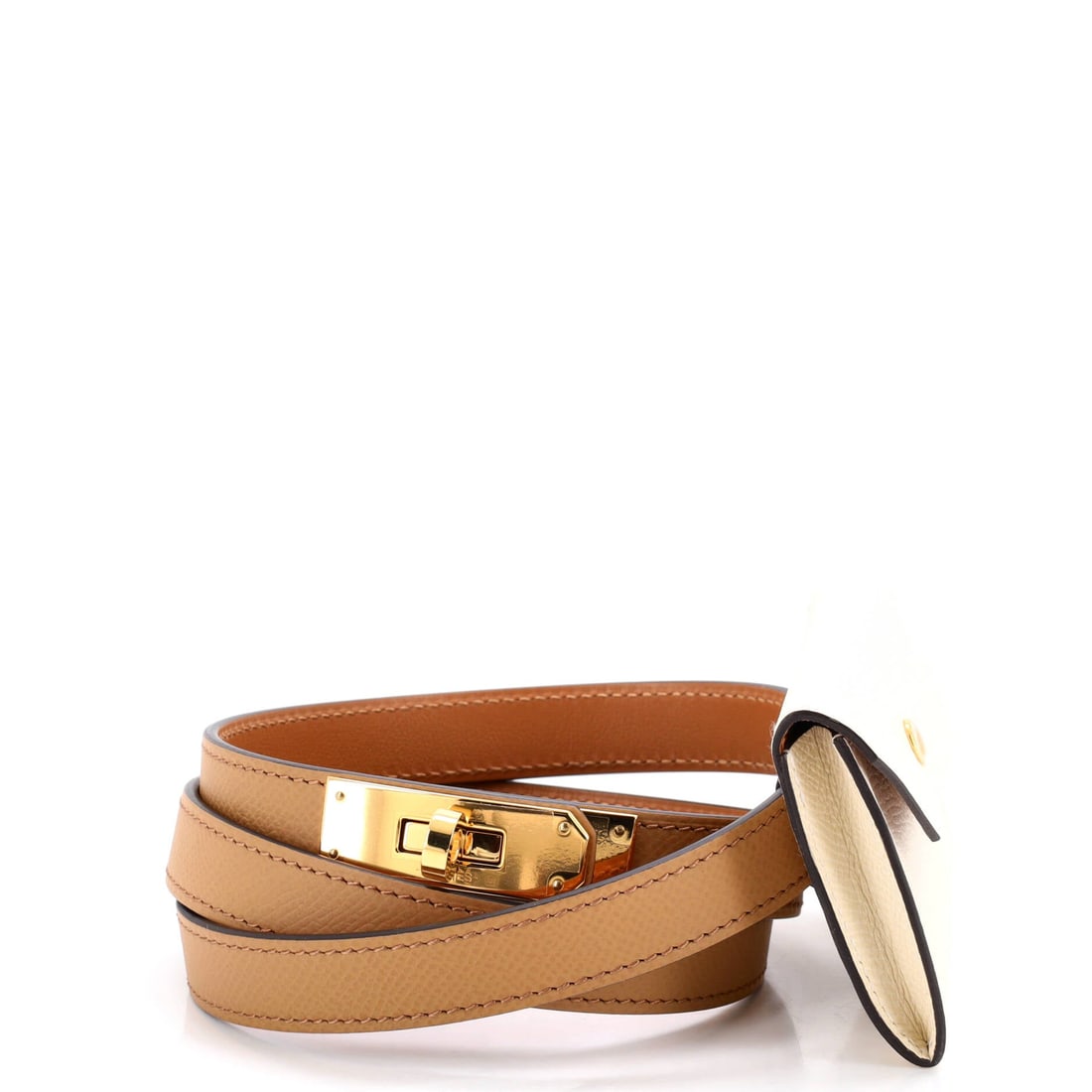 Hermes Kelly Pocket Belt Leather (Thin): The Hermes Kelly Pocket Belt in Leather, size Thin brings the model into one of its more confident colorways. The leather treatment keeps the belt reading as a deliberate styling cue rather than a clo