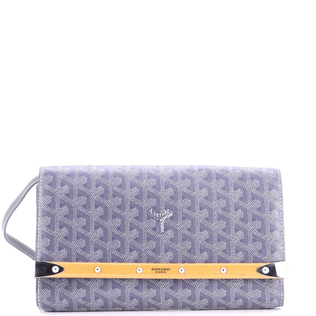 Goyard Monte Carlo Clutch with Strap Coated Canvas: Set against its lineage, this Goyard Monte Carlo reads as a measured example of the line, built around the shoulder-strap accessory, drawn to the working hardware and material vocabulary the Goyard Mo