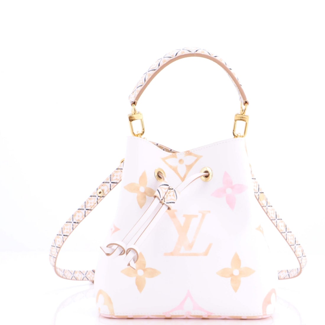Louis Vuitton NeoNoe Handbag By The Pool Monogram Watercolor Giant: Properly seen, this NeoNoe carries the architecture the line has always relied on: the reissued bucket silhouette finished with a contemporary crossbody strap, descended directly from the 1932 Noe