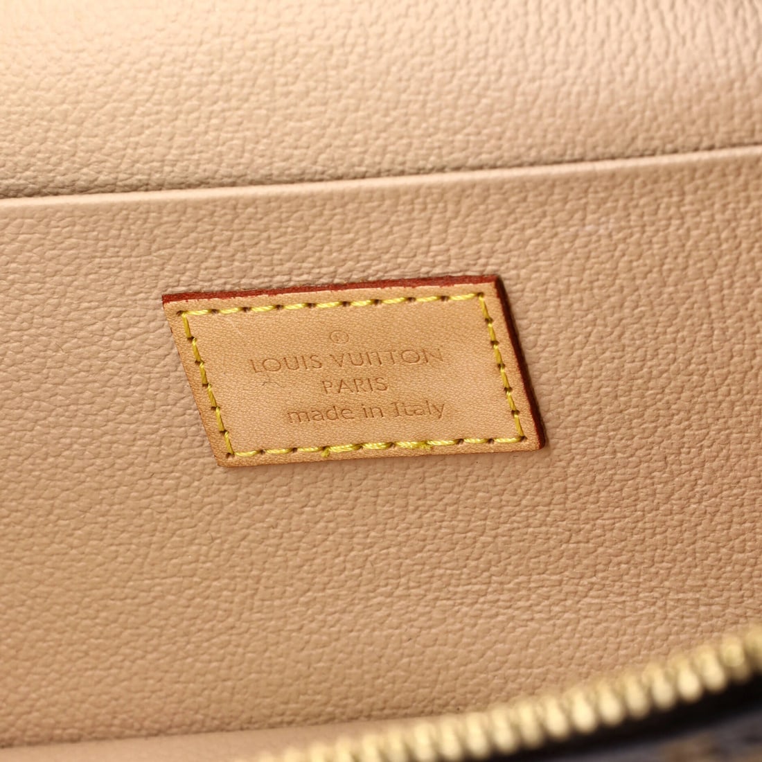 Louis Vuitton Nice Vanity Case Monogram Canvas - 6