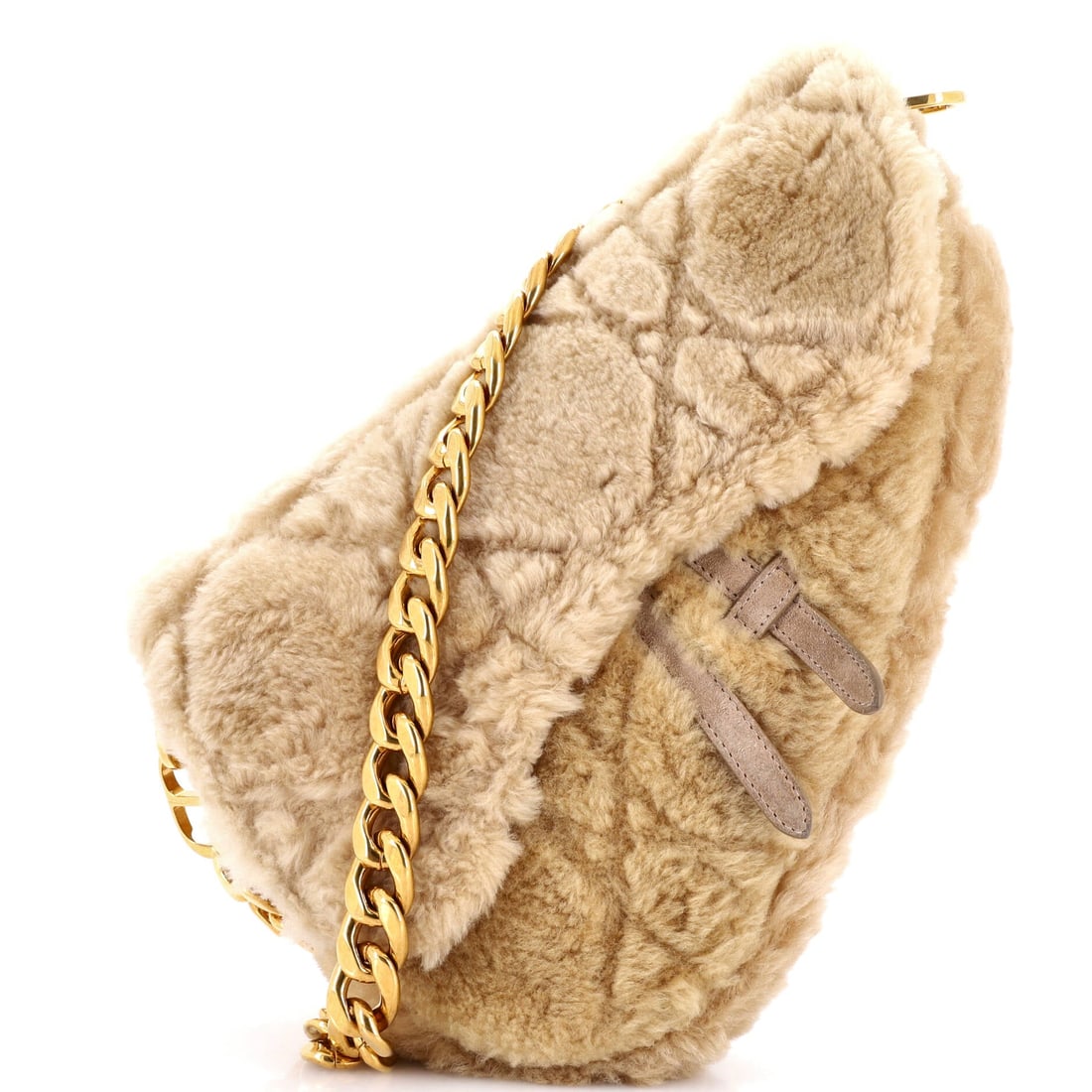 Christian Dior x ERL Venice Saddle Chain Bag Cannage Quilt Shearling: This is the Saddle as the line is meant to read - the asymmetric, stirrup-clasp silhouette John Galliano drew up for Dior in 1999, in the proportions Christian Dior has held since debut. It is rendere