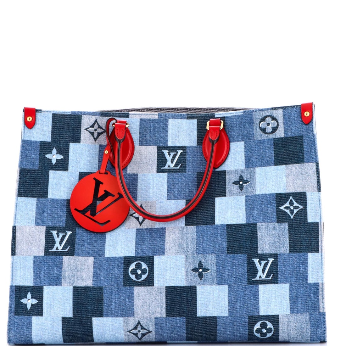 Louis Vuitton OnTheGo Tote Damier and Monogram Patchwork Denim: There is a reason the OnTheGo keeps returning to the conversation, and this Louis Vuitton example is part of it: the open-tote architecture with twin handles top and shoulder, sized to carry a laptop 