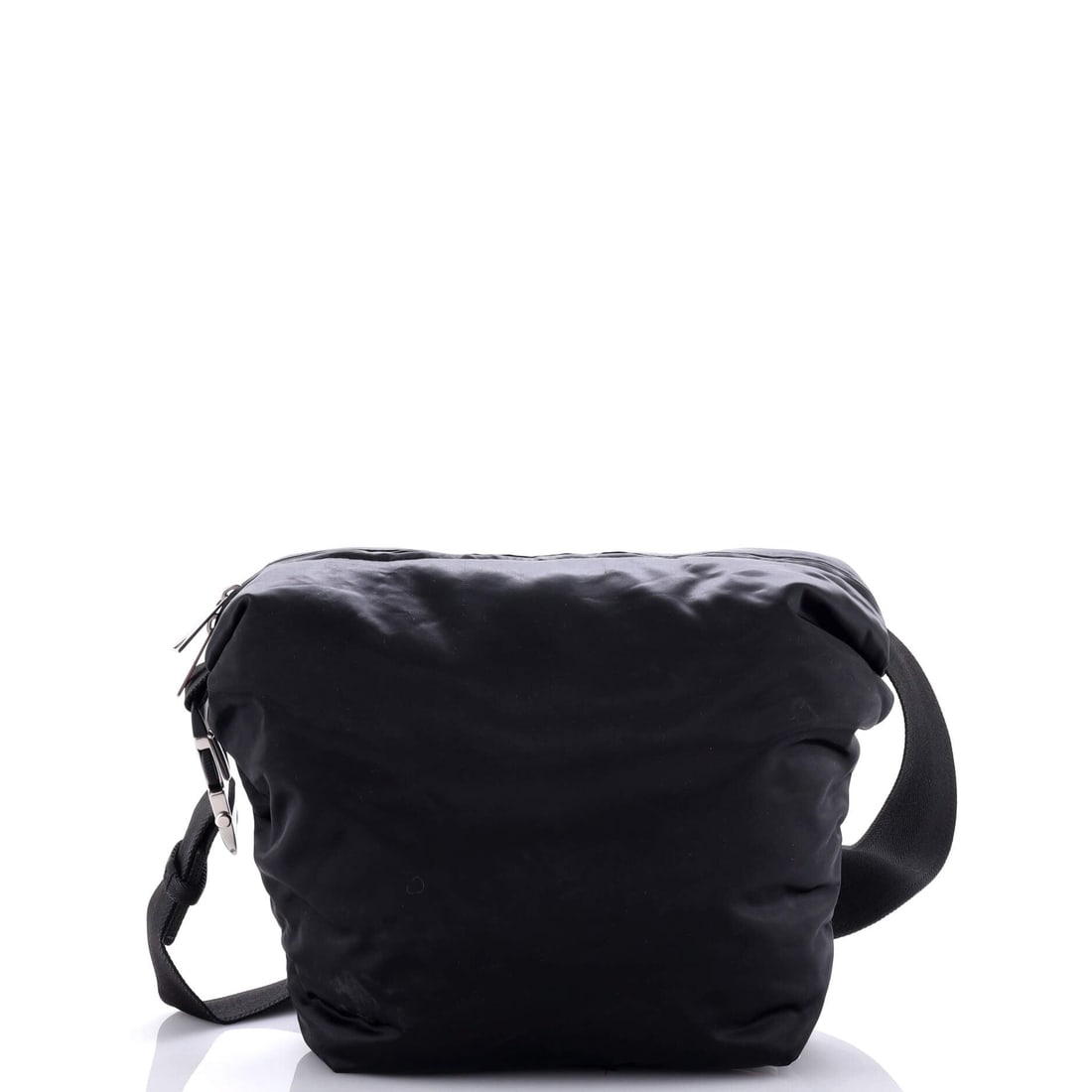 Bottega Veneta Hobo Crossbody Belt Bag Satin Small: From the Bottega Veneta archive, the Hobo Crossbody Belt Bag carries the kind of architecture that translates clearly across daytime, travel, and evening rotation. Worked in Satin, the surface carries